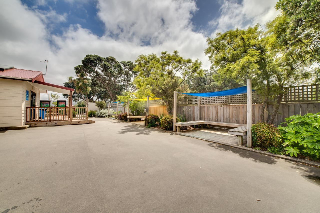 Wellington Top 10 Holiday Park โลเวอร์ฮัท ภายนอก รูปภาพ