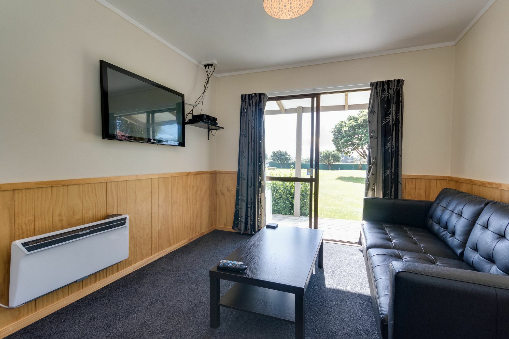 Wellington Top 10 Holiday Park โลเวอร์ฮัท ภายนอก รูปภาพ