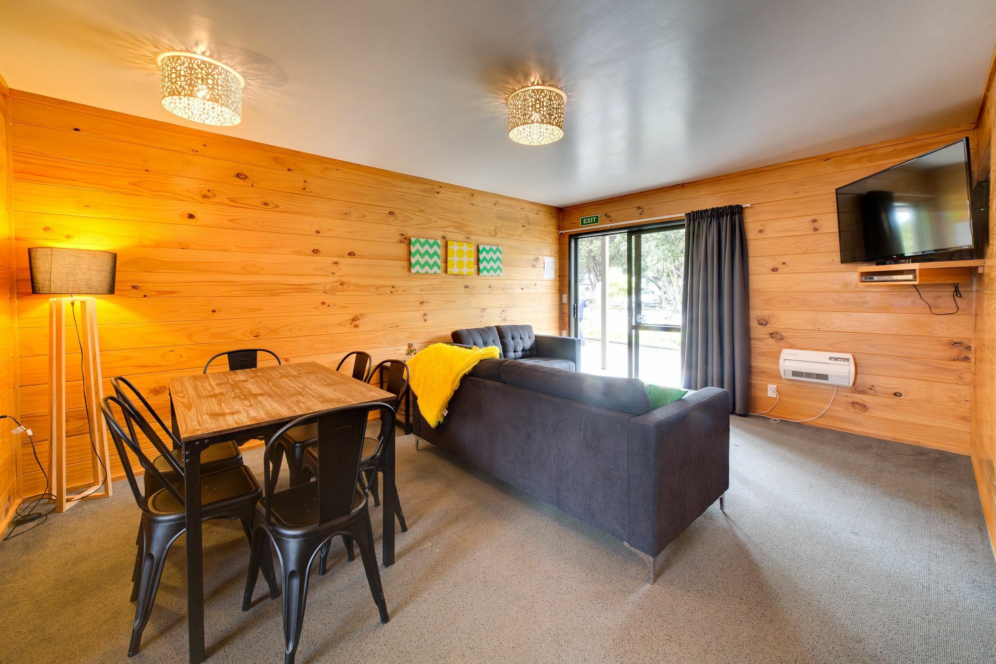 Wellington Top 10 Holiday Park โลเวอร์ฮัท ภายนอก รูปภาพ