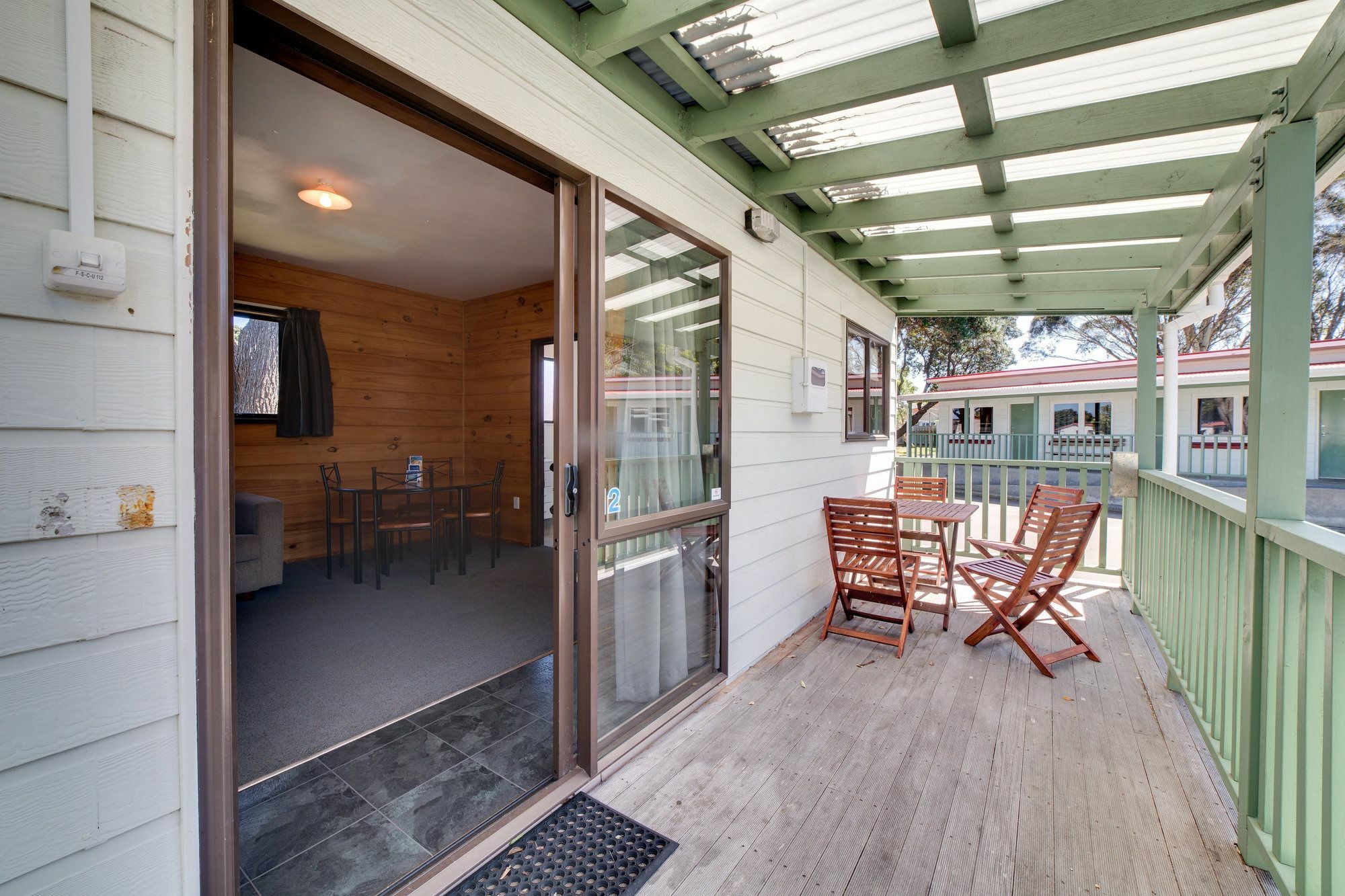 Wellington Top 10 Holiday Park โลเวอร์ฮัท ภายนอก รูปภาพ