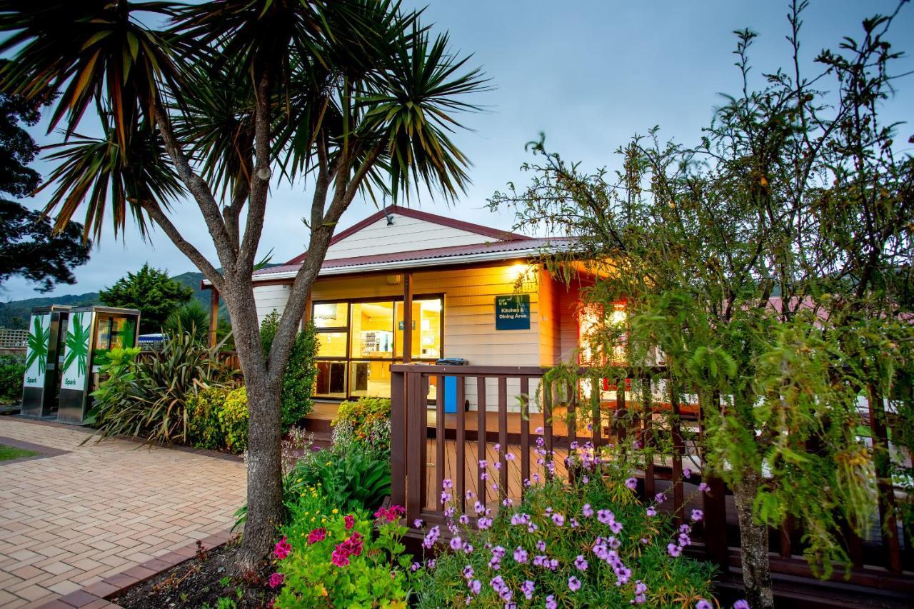 Wellington Top 10 Holiday Park โลเวอร์ฮัท ภายนอก รูปภาพ